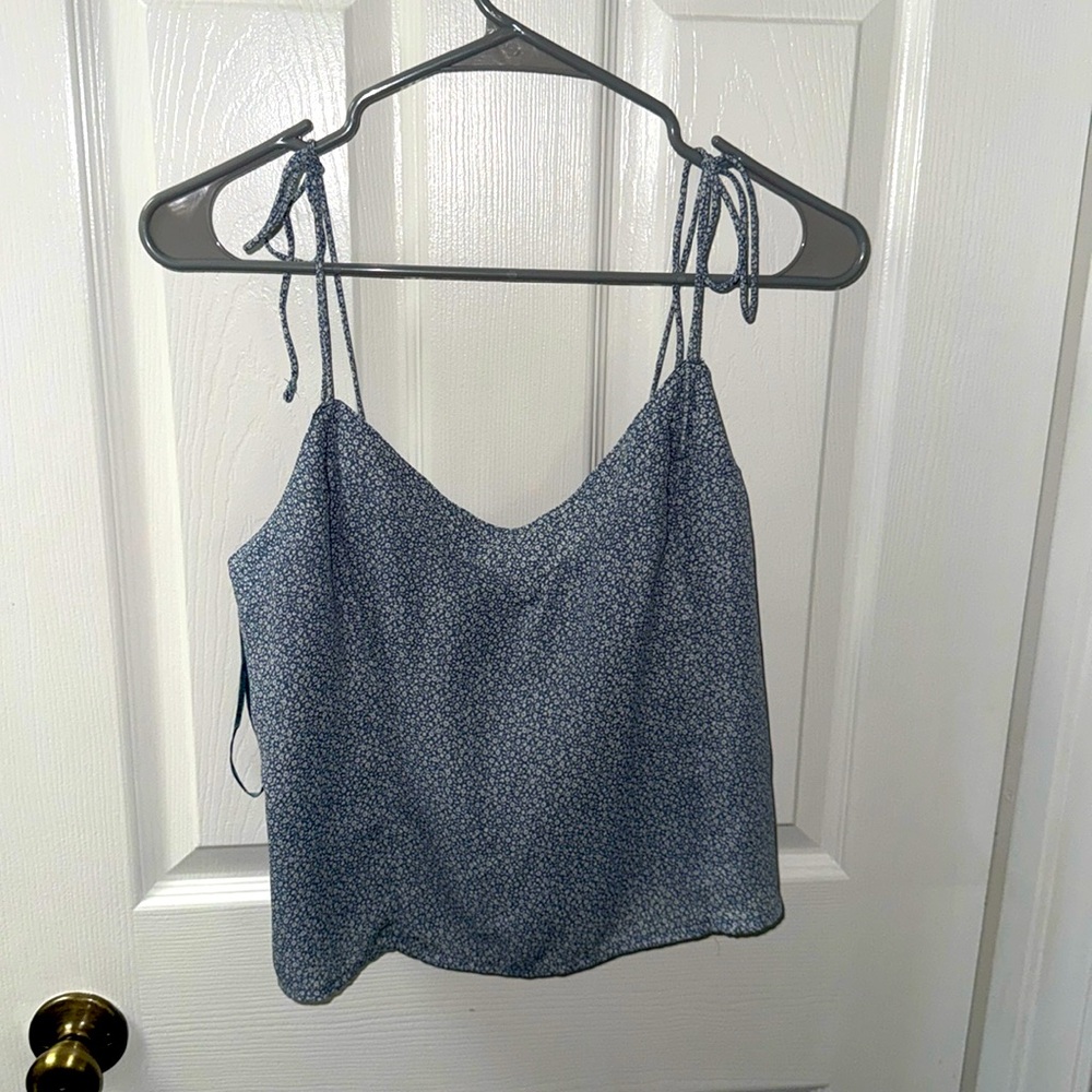 Abercrombie smocked cami
